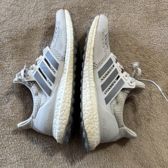 Adidas Woman’s Ultra Boost Gray Running Shoes - Picture 6 of 8